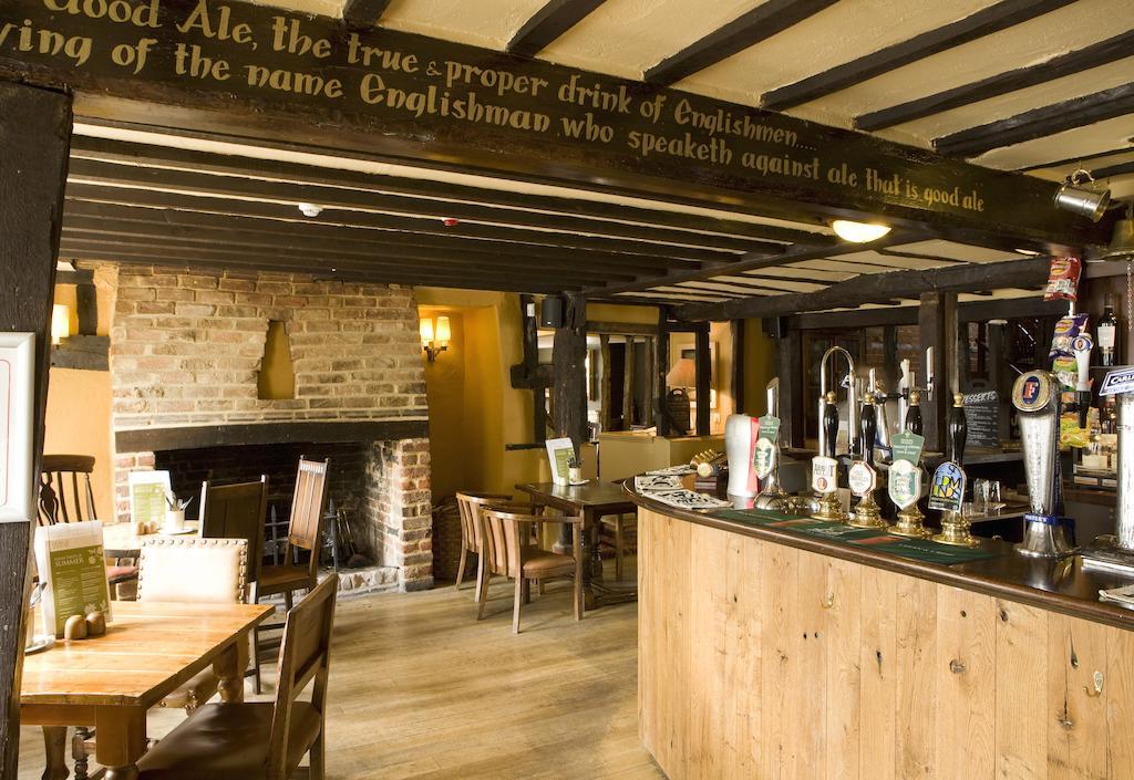 Thaxted Swan Hotel By Greene King Inns מראה חיצוני תמונה